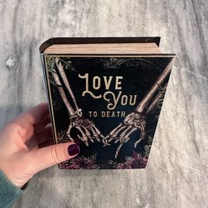 Love you to death, Halloween